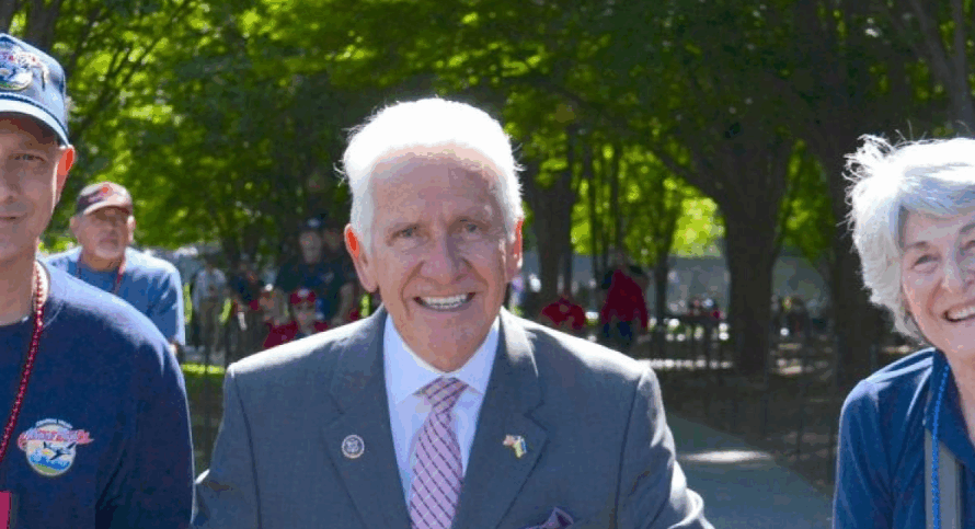 CA 21st holiday cards for veterans